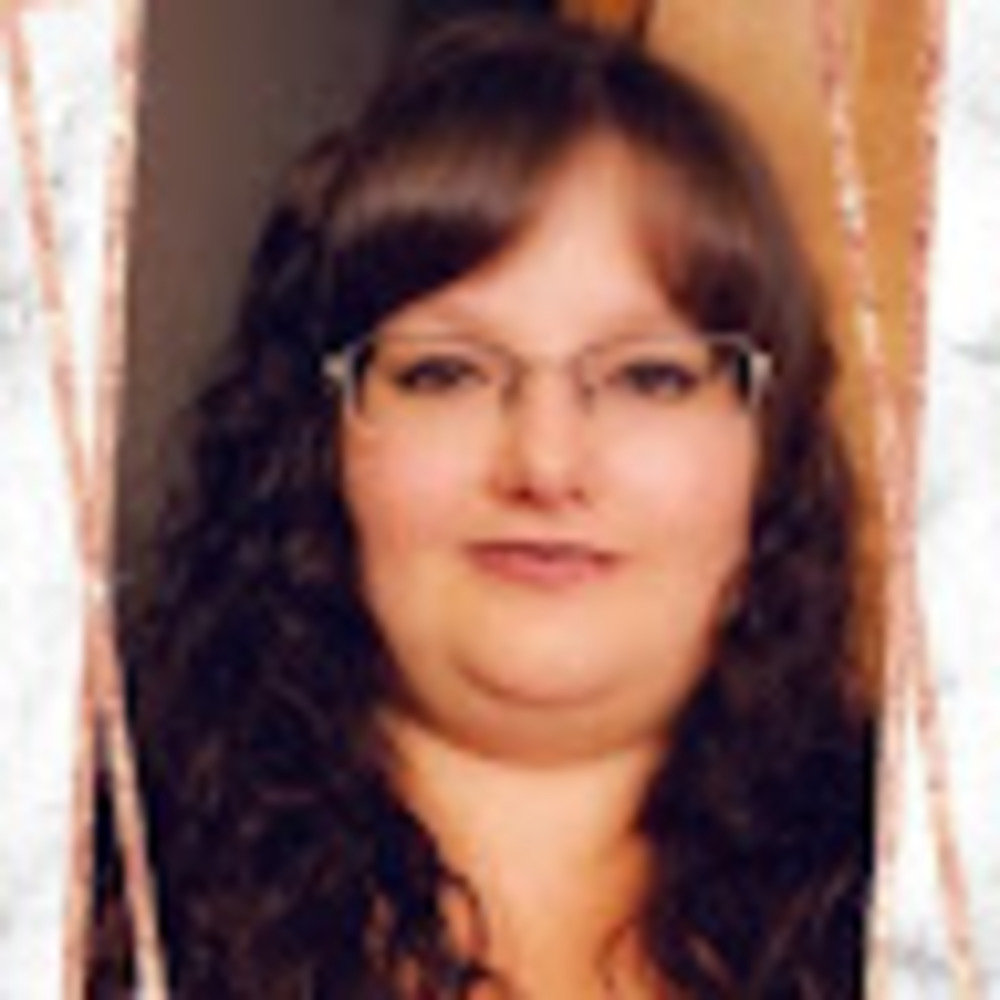 Meet your Posher, Crystallyne